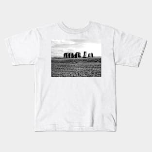 Great Britain. Stonehenge in Black and White 2009 Kids T-Shirt